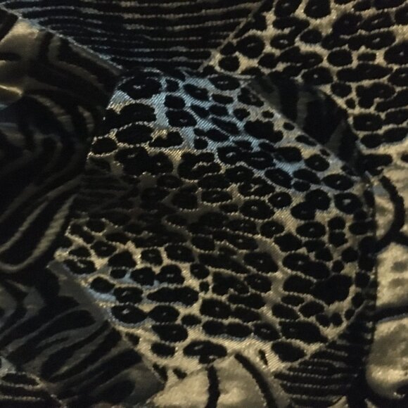 TanJay Gold and Black Patchwork Tiger Stripe & Leopard Spots Tapestry Jacket - Picture 9 of 16